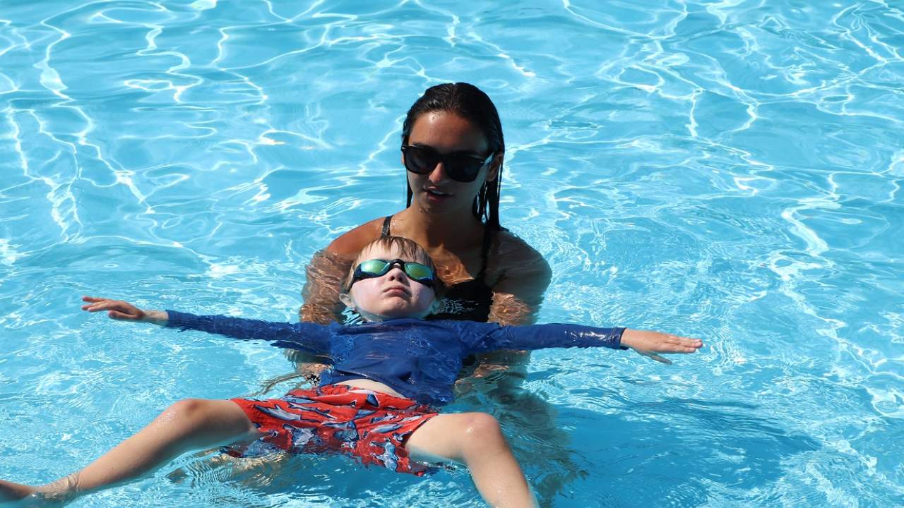 child swimming lesson